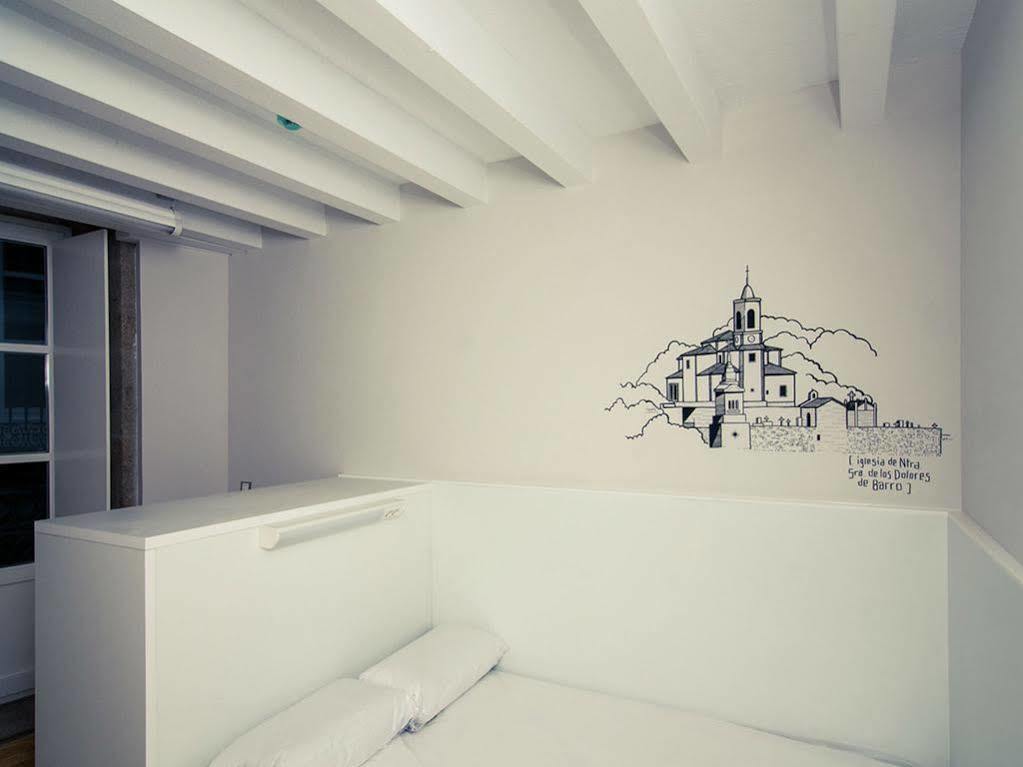 Albergue The Last Stamp ซานติอาโก เด กอมโปสเตลา ภายนอก รูปภาพ